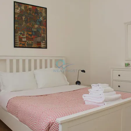 Modern Comfy With Terrace Near San Paolo Апартаменты Рим