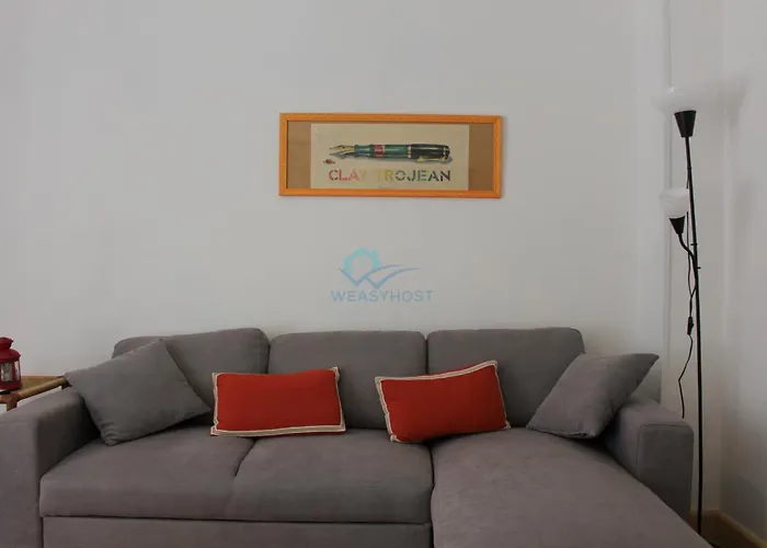 Lejlighed Modern Comfy With Terrace Near San Paolo