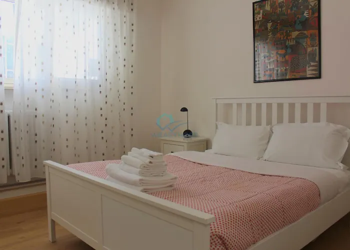 Lejlighed Modern Comfy With Terrace Near San Paolo Rom