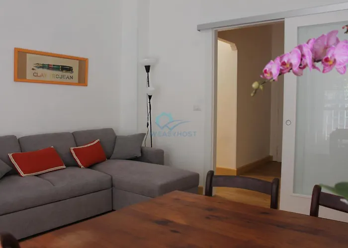 Lejlighed Modern Comfy With Terrace Near San Paolo